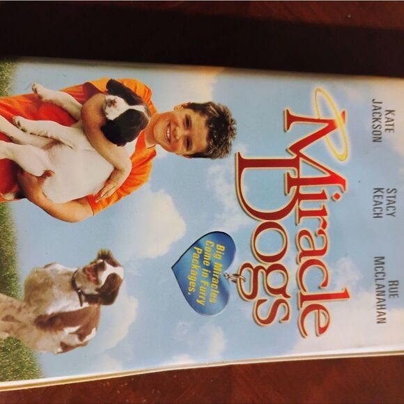 Miracle Dogs VHS - Picture 7 of 7